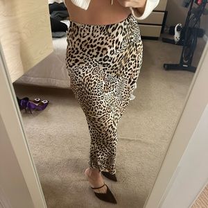 Zara leopard skirt